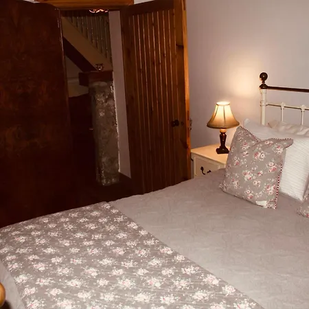 Holiday home At The Heart Of Teapot Lane Glamping